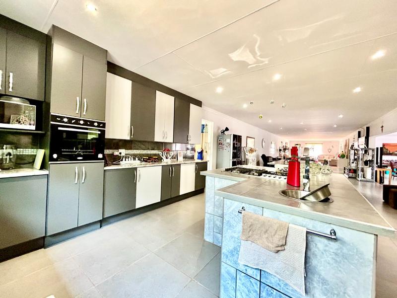 22 Bedroom Property for Sale in Schietfontein Ah North West